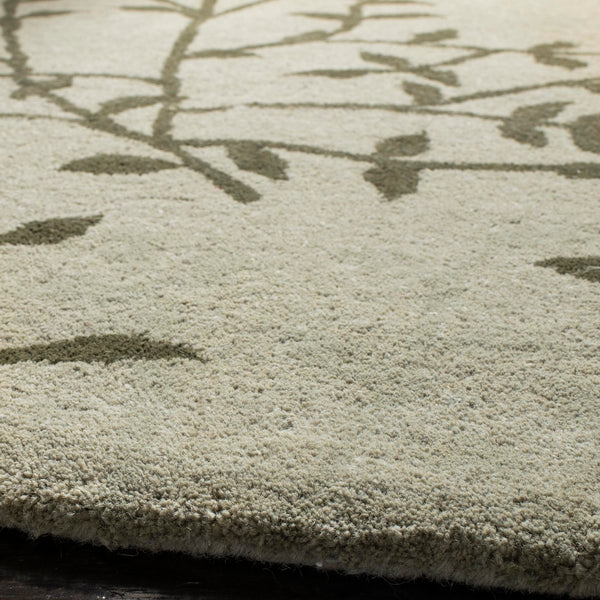 Safavieh Soho SOH733 Hand Tufted Rug