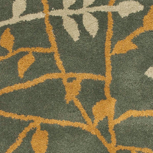 Safavieh Soho SOH733 Hand Tufted Rug