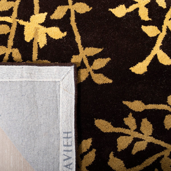 Safavieh Soho SOH733 Hand Tufted Rug