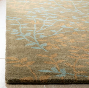 Safavieh Soho SOH733 Hand Tufted Rug