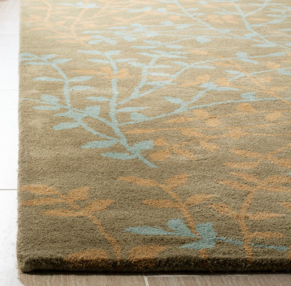 Safavieh Soho SOH733 Hand Tufted Rug