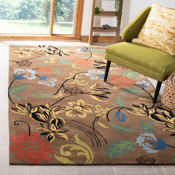 Safavieh Soho SOH736 Hand Tufted Rug