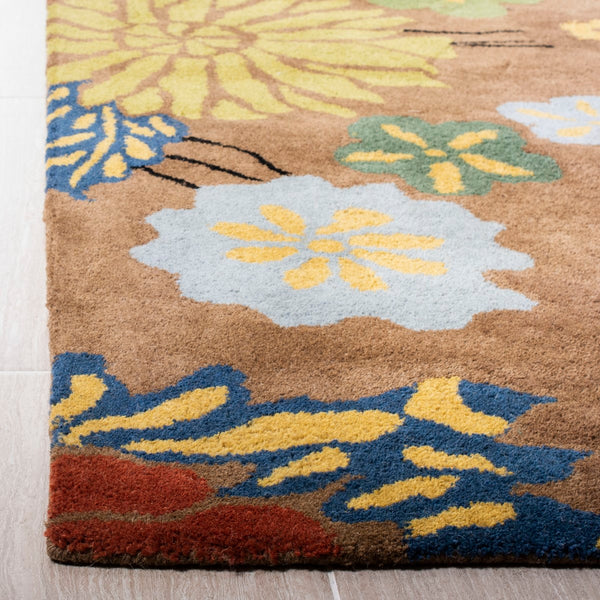 Safavieh Soho SOH738 Hand Tufted Rug