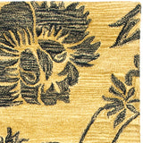 Safavieh Soho SOH742 Hand Tufted Rug