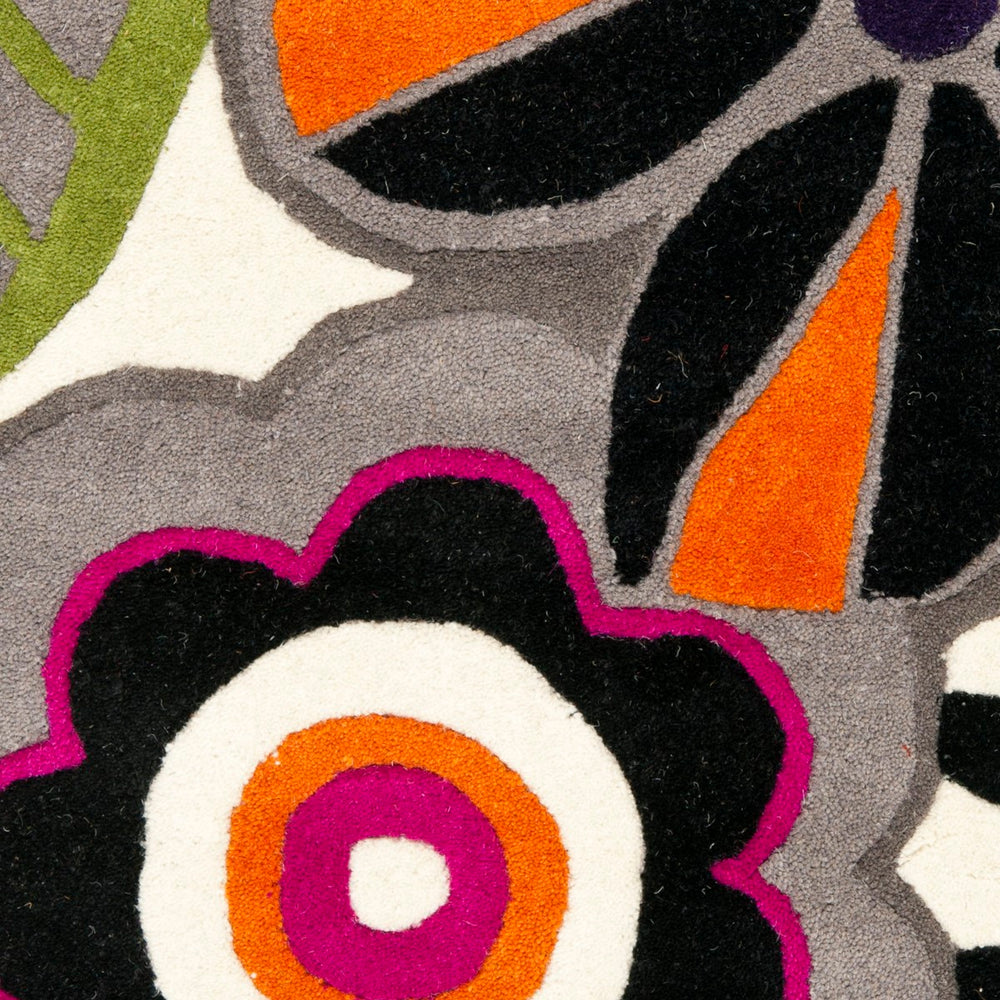 Safavieh Soho SOH743 Hand Tufted Rug