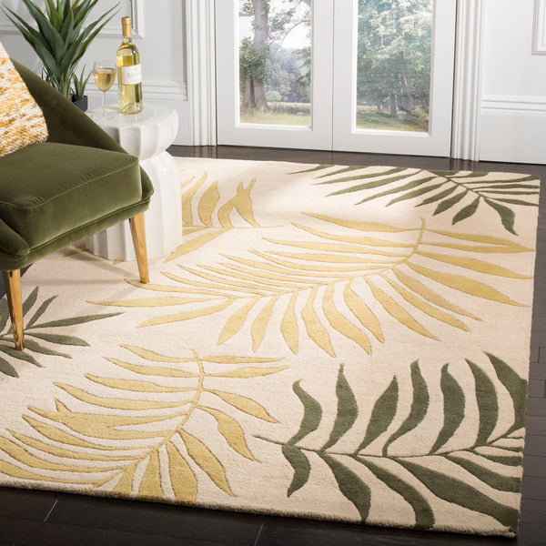 Safavieh Soho SOH744 Hand Tufted Rug