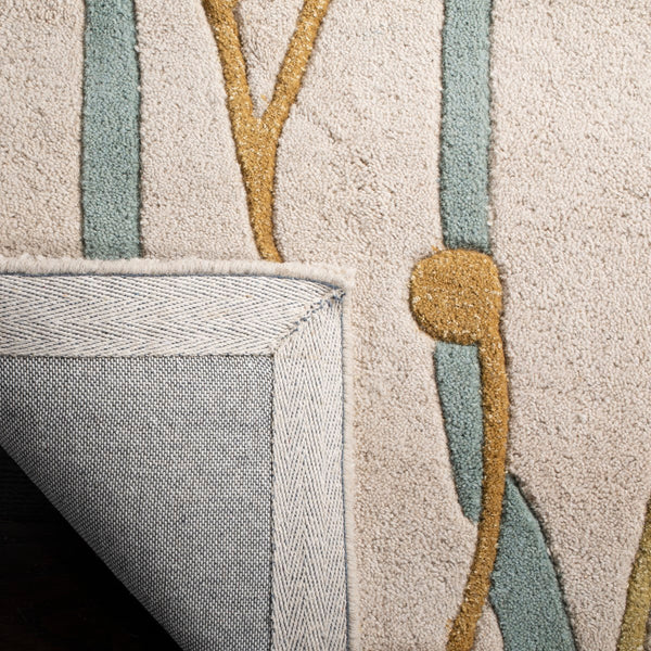 Safavieh Soho SOH746 Hand Tufted Rug