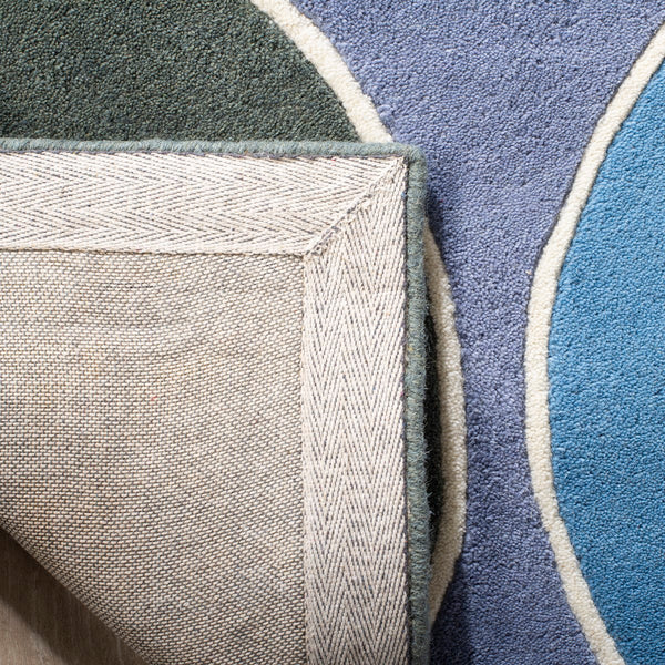 Safavieh Soho SOH762 Hand Tufted Rug