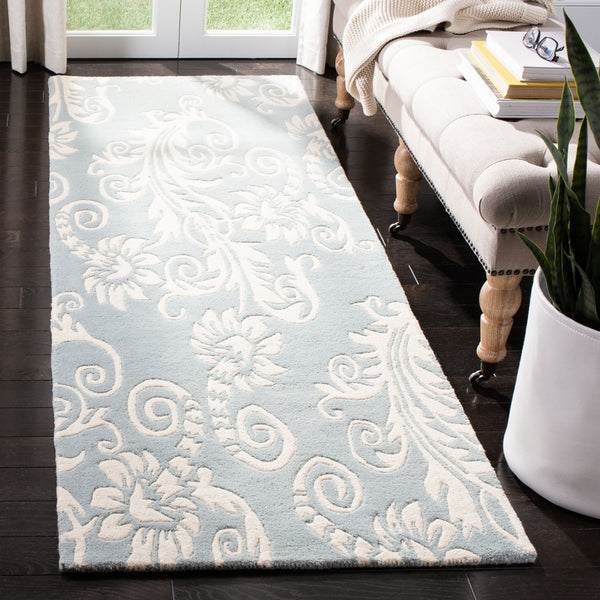 Safavieh Soh765 Hand Tufted Wool and Viscose Rug SOH765A-2