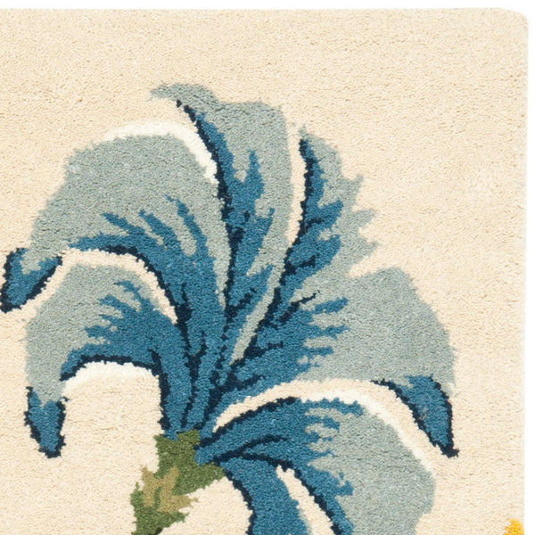 Safavieh Soho SOH767 Hand Tufted Rug