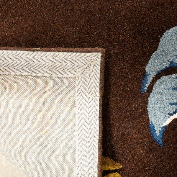 Safavieh Soho SOH767 Hand Tufted Rug