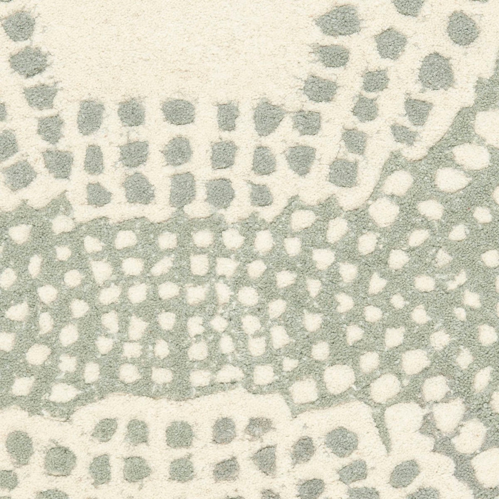 Safavieh Soho SOH769 Hand Tufted Rug