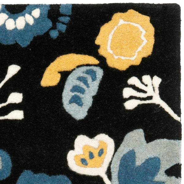 Safavieh Soho SOH772 Hand Tufted Rug