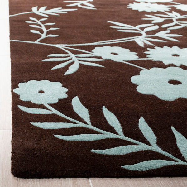 Safavieh Soho SOH774 Hand Tufted Rug