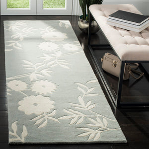 Safavieh Soho SOH774 Hand Tufted Rug