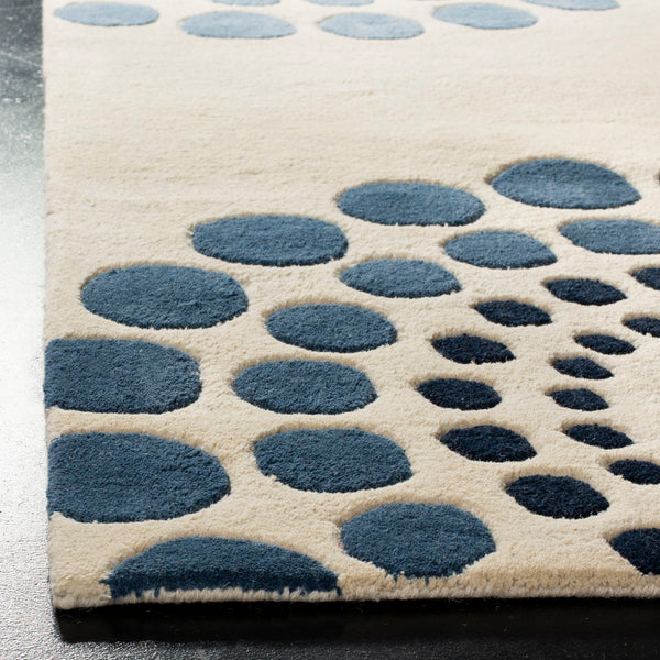 Safavieh Soho SOH788 Hand Tufted Rug