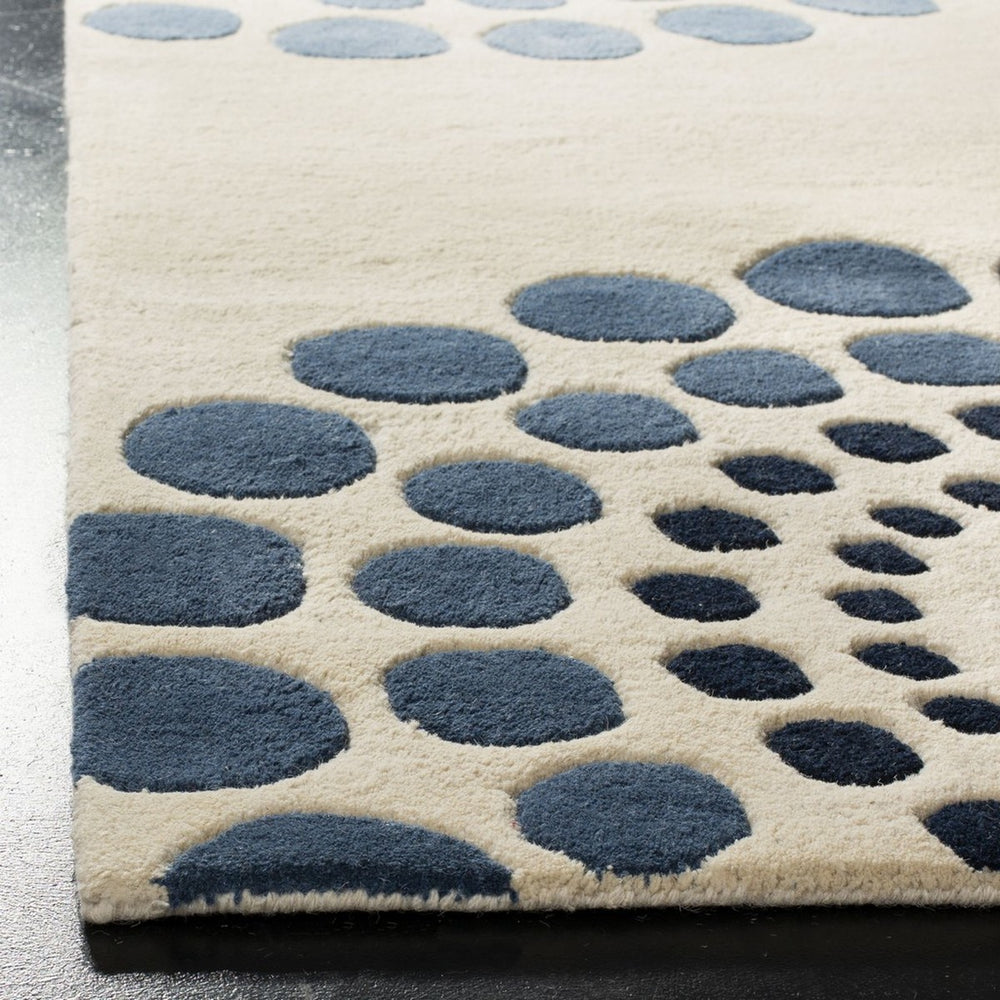 Safavieh Soh788 Hand Tufted Wool and Viscose Rug SOH788A-24