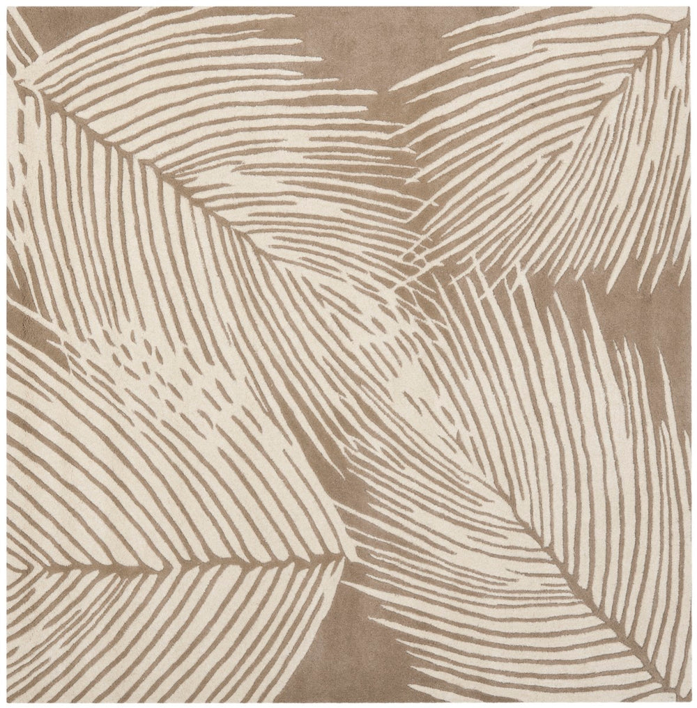 Safavieh Soho SOH793 Hand Tufted Rug