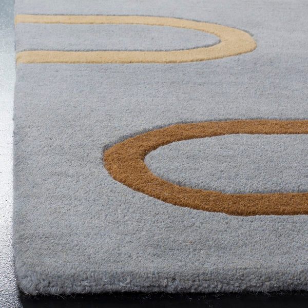 Safavieh Soho SOH801 Hand Tufted Rug