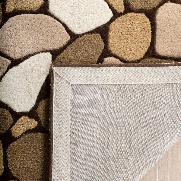 Safavieh Soho SOH814 Hand Tufted Rug