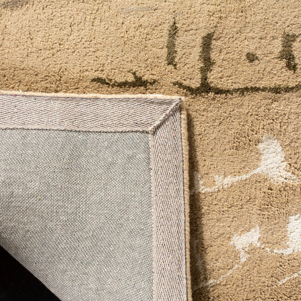 Safavieh Soho SOH842 Hand Tufted Rug