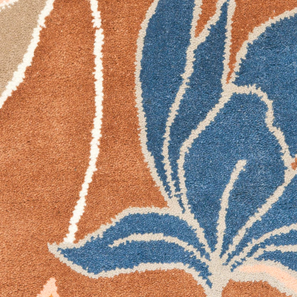 Safavieh Soho SOH848 Hand Tufted Rug