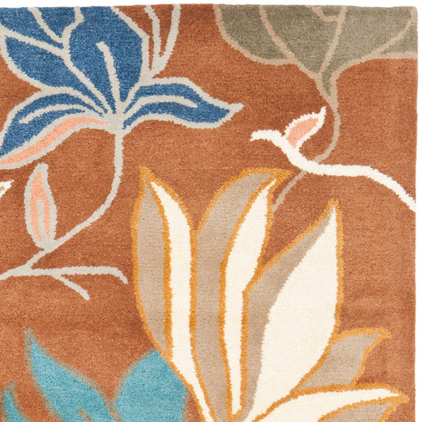 Safavieh Soho SOH848 Hand Tufted Rug