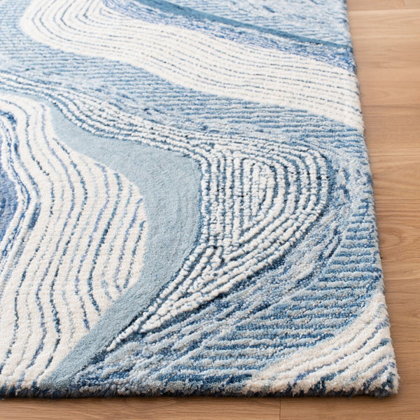 Safavieh Soho 879 Hand Tufted Wool and Cotton with Latex Rug SOH879M-8