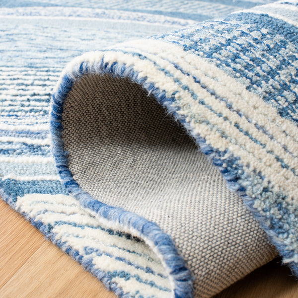 Safavieh Soho 879 Hand Tufted Wool and Cotton with Latex Rug SOH879M-8