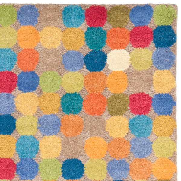 Safavieh Soho SOH922 Hand Tufted Rug