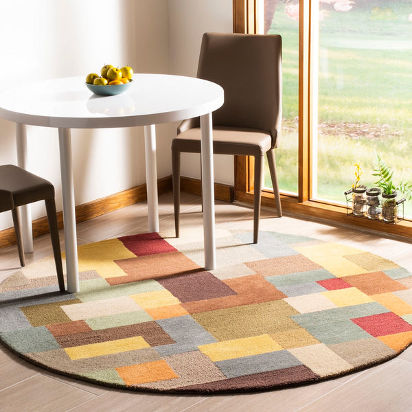 Safavieh Soho SOH923 Hand Tufted Rug