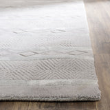 Safavieh SOH951 Hand Tufted Rug