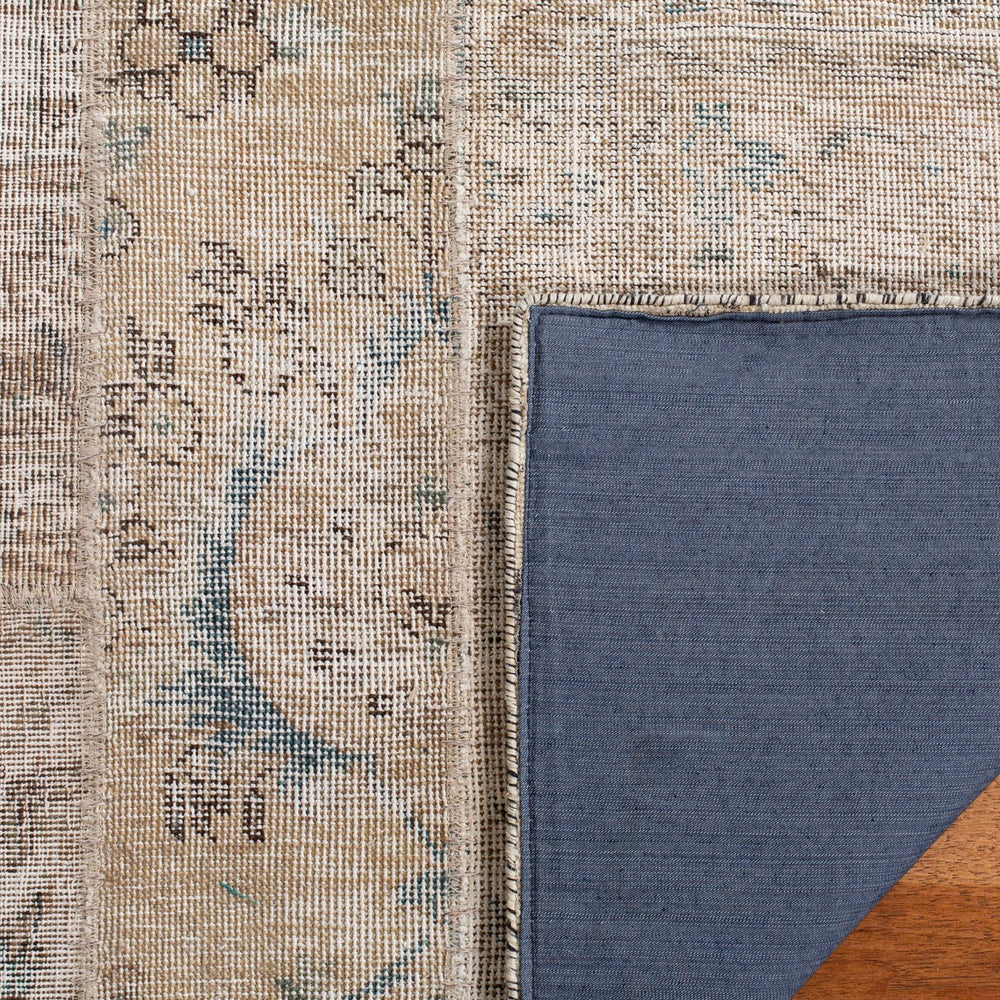 Safavieh Spice SPM518 Hand Knotted Rug