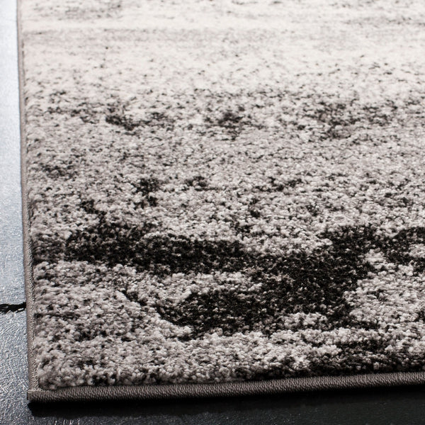 Safavieh Spirit 122 Power Loomed 90% Polypropylene/10% Polyester Contemporary Rug SPR122H-9