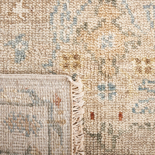 Safavieh Samarkand 106 Hand Knotted 80% Wool and 10% Cotton Traditional Rug SRK106F-2SQ