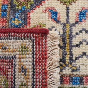 Safavieh Samarkand 124 Hand Knotted 70% Wool and 30% Cotton Traditional Rug SRK124Q-9