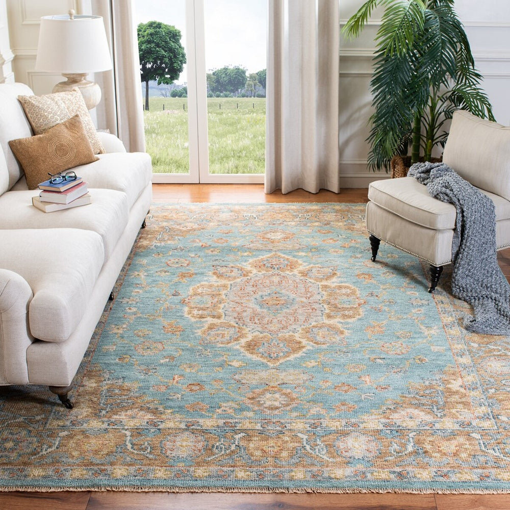 Safavieh Samarkand 139 Hand Knotted Wool Traditional Rug SRK139J-9