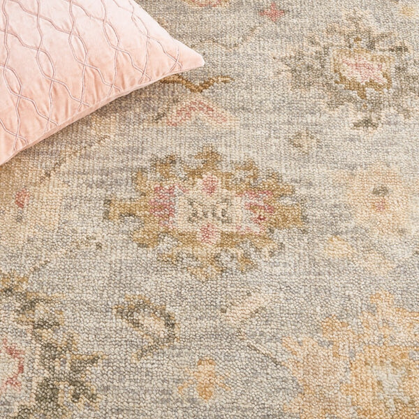 Safavieh Samarkand 163 Hand Knotted Wool Traditional Rug SRK163L-9