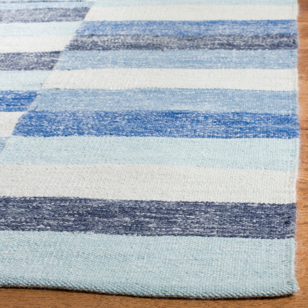 Safavieh Striped STK411 Hand Woven Flat Weave Rug