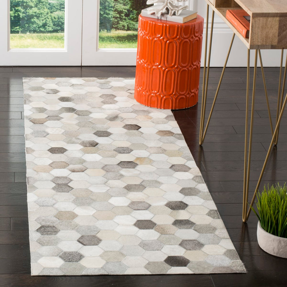 Safavieh Studio STL217 Hand Woven Rug
