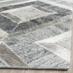 Safavieh Studio STL221 Hand Woven Rug