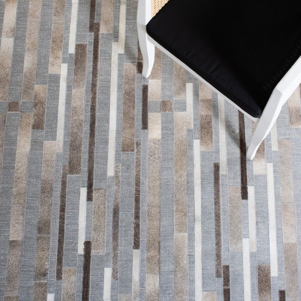 Safavieh Studio Leather 222 Hand Woven Leather and Viscose Rug STL222A-8