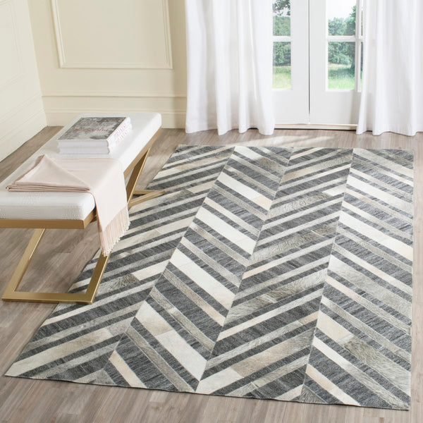 Safavieh Studio STL223 Hand Woven Rug