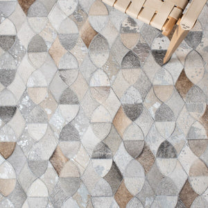 Studio Leather 231 Luxurious 100% Hair On Leather Pile Flat Weave Rug for Elegant Interiors