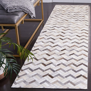 Safavieh Studio Leather 235 Flat Weave Hair on Leather Rug STL235G-8