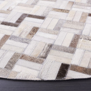 Safavieh Studio Leather 235 Flat Weave Hair on Leather Rug STL235G-8