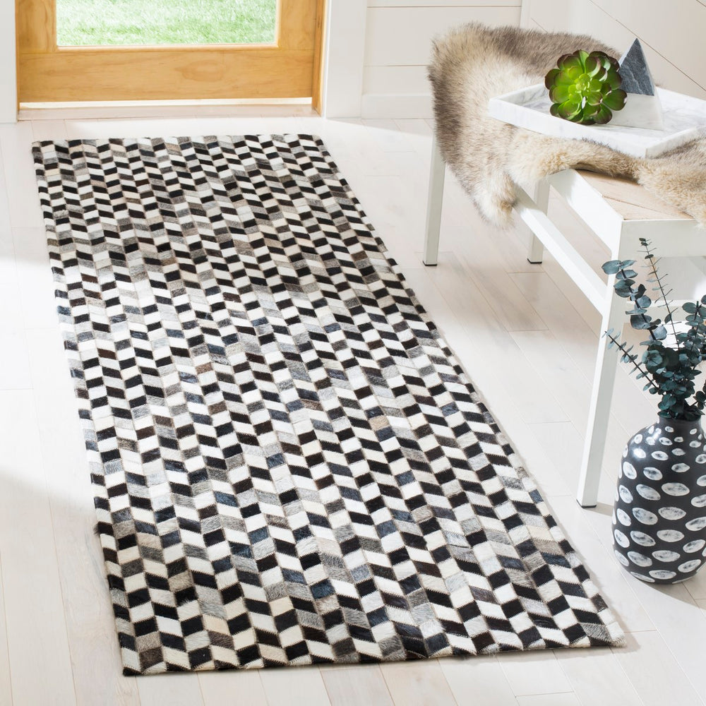Safavieh Studio STL405 Hand Woven Rug
