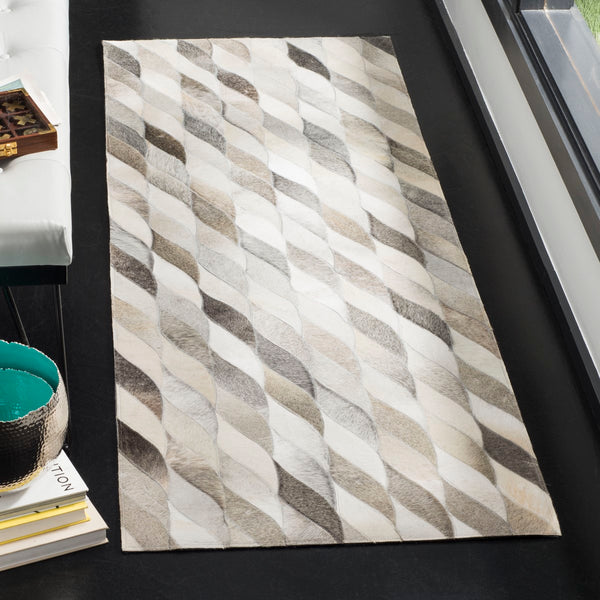 Safavieh Studio STL701 Hand Woven Rug