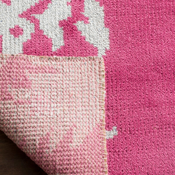 Safavieh Stone STW235 Hand Knotted Rug