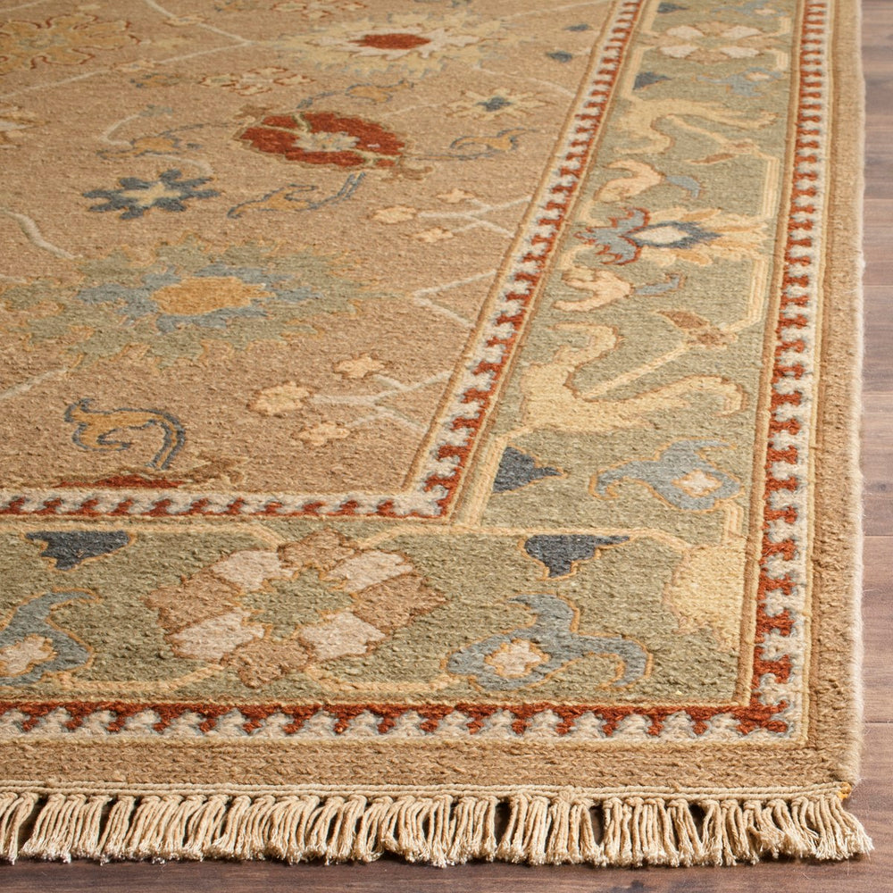 Safavieh Sumak SUM432 Rug